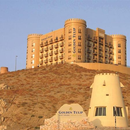 Golden Tulip Khatt Springs Resort & Spa Рас-ель-Хайма Екстер'єр фото